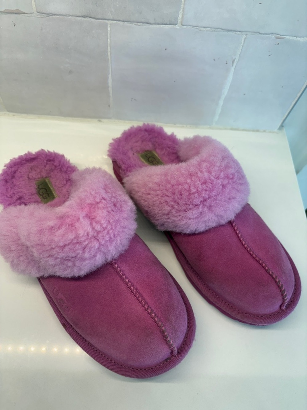 UGG Pink slipper